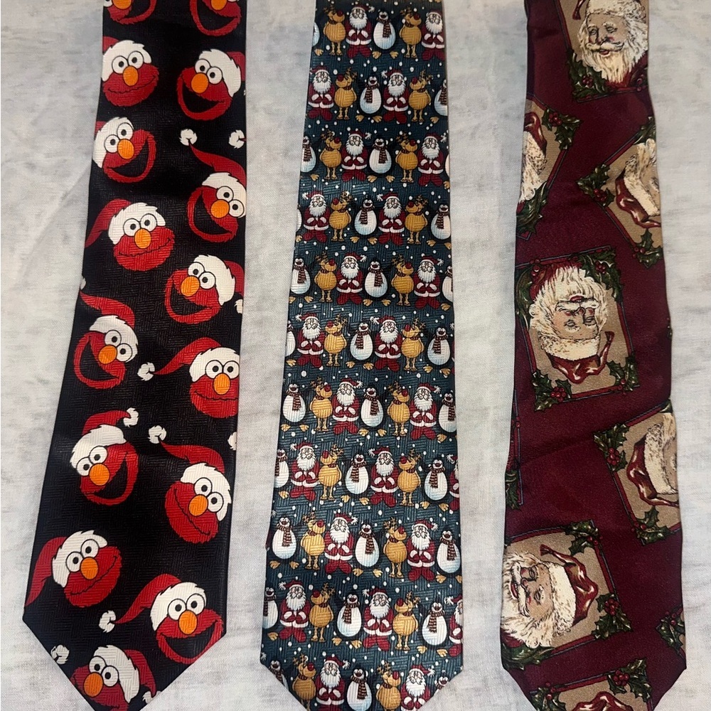 Sesame Street Festive Elmo and Santa Tie Collection - Picture 2 of 6
